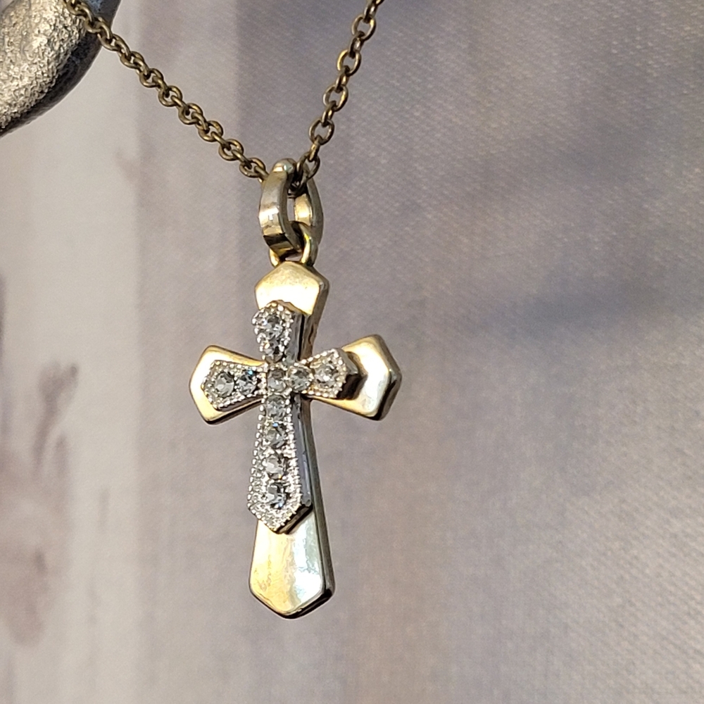 Cross Necklace Gold-tone Cross With Sparkling Crystal Accents - Picture 2 of 16